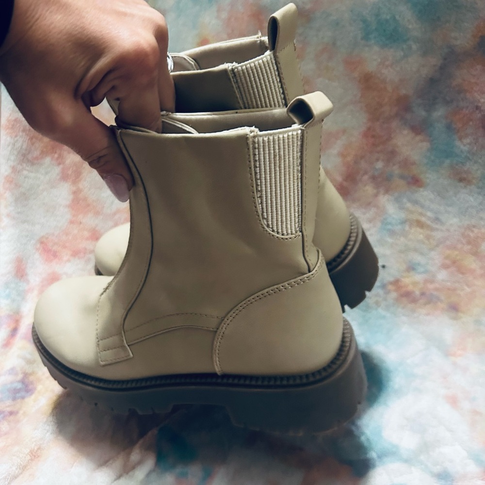 Kohl's Cream Ankle Boots with Chunky Sole